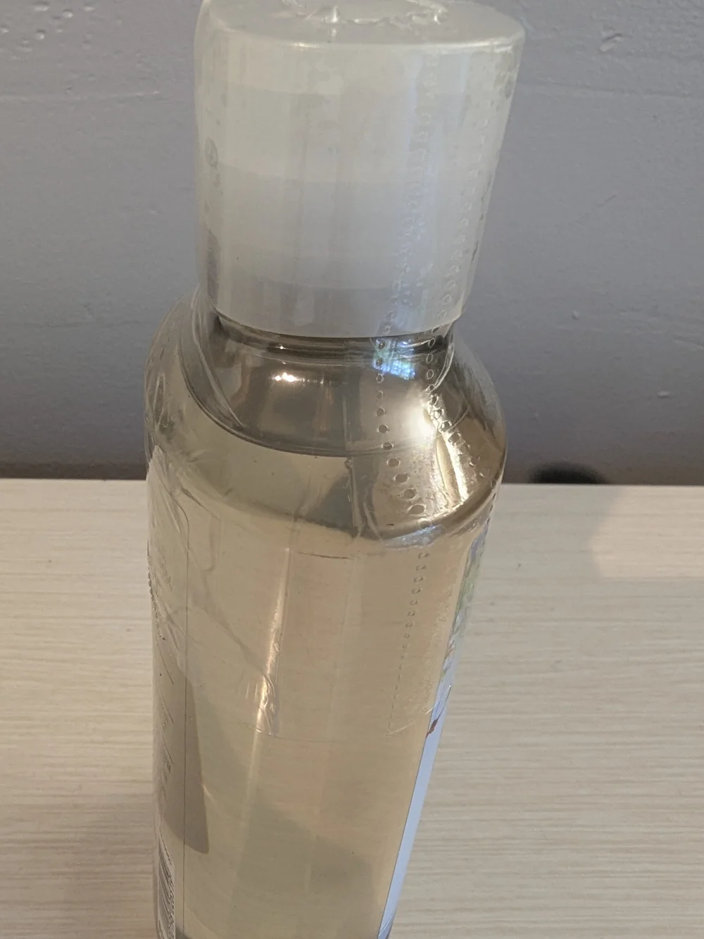 Bath & Body Works Country Chic Body Wash - Clear with Blue & Green Label